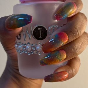 Long press-on nails “Color Craze”